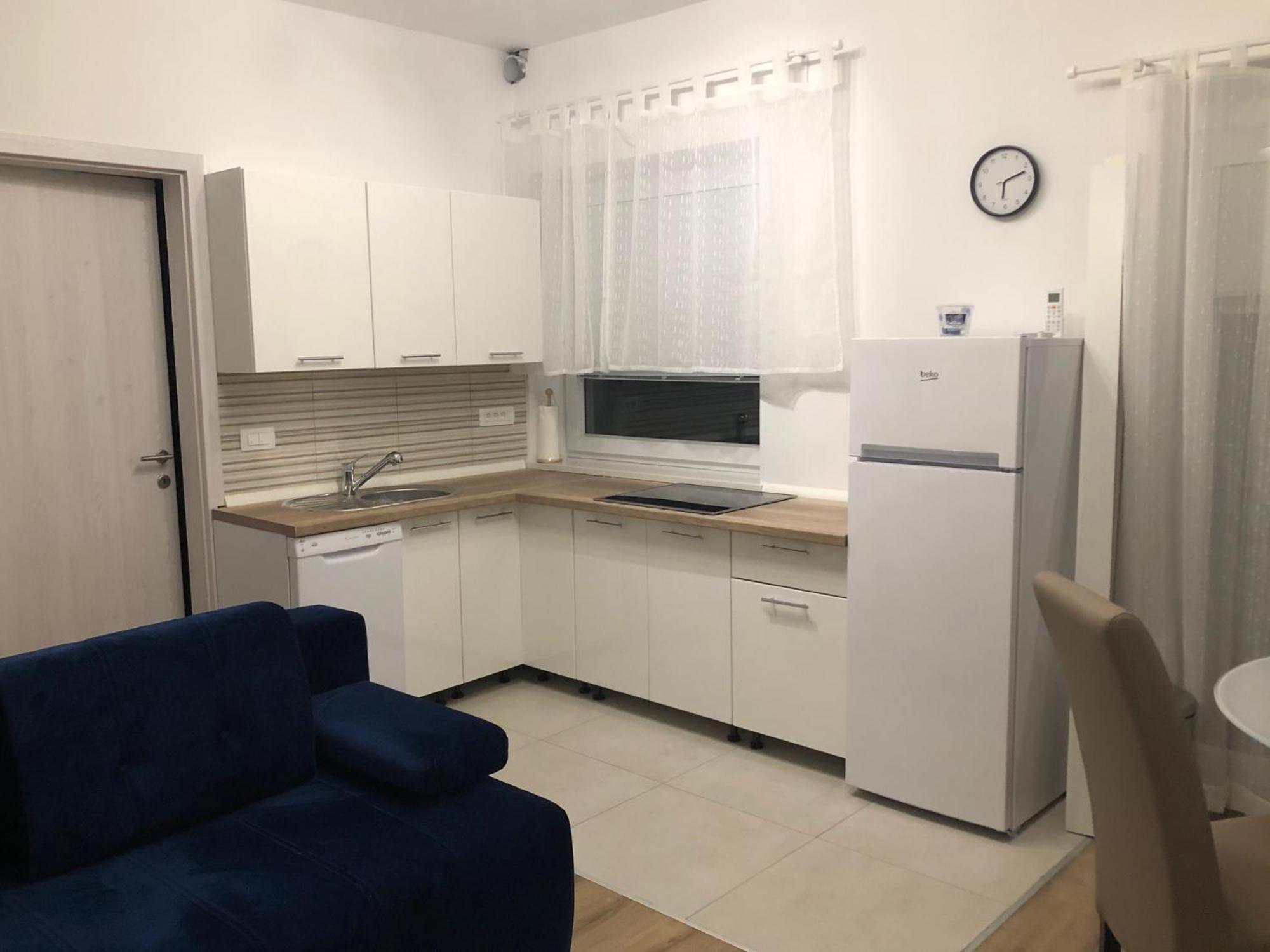 Apartmaji Meduza إيزولا المظهر الخارجي الصورة