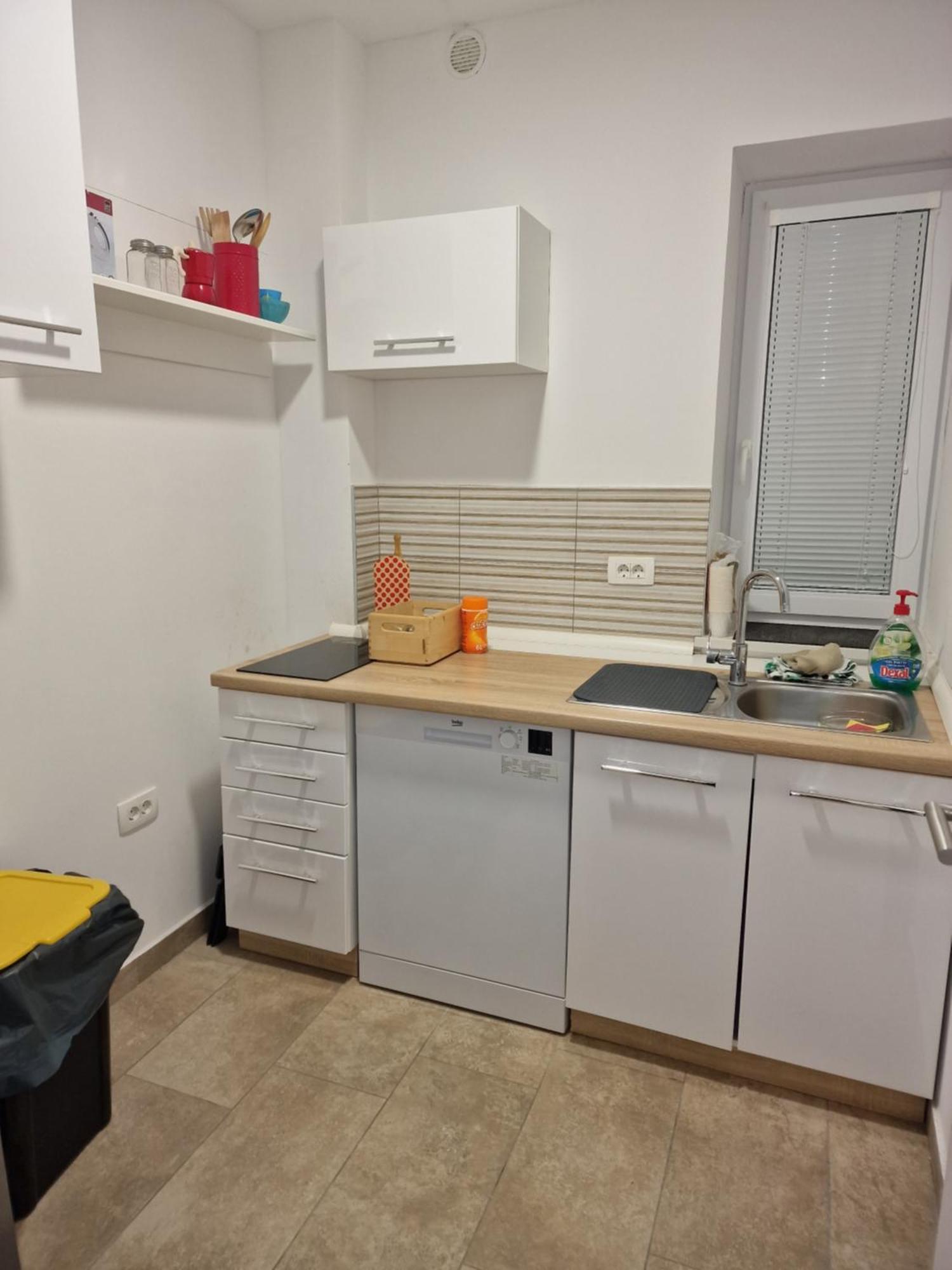Apartmaji Meduza إيزولا المظهر الخارجي الصورة