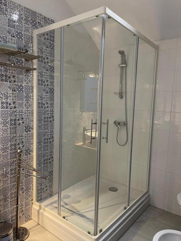 Apartmaji Meduza إيزولا المظهر الخارجي الصورة